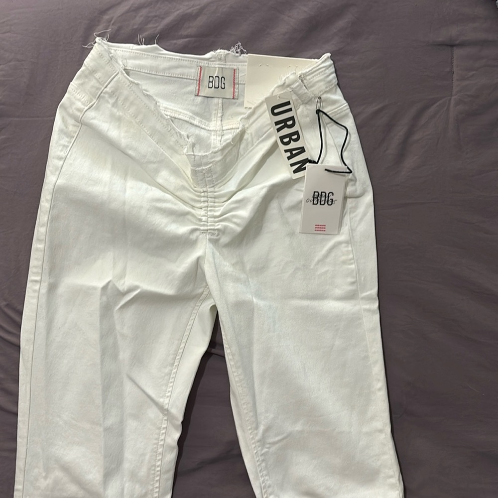 BDG RUCHED DIPPED V FLARE